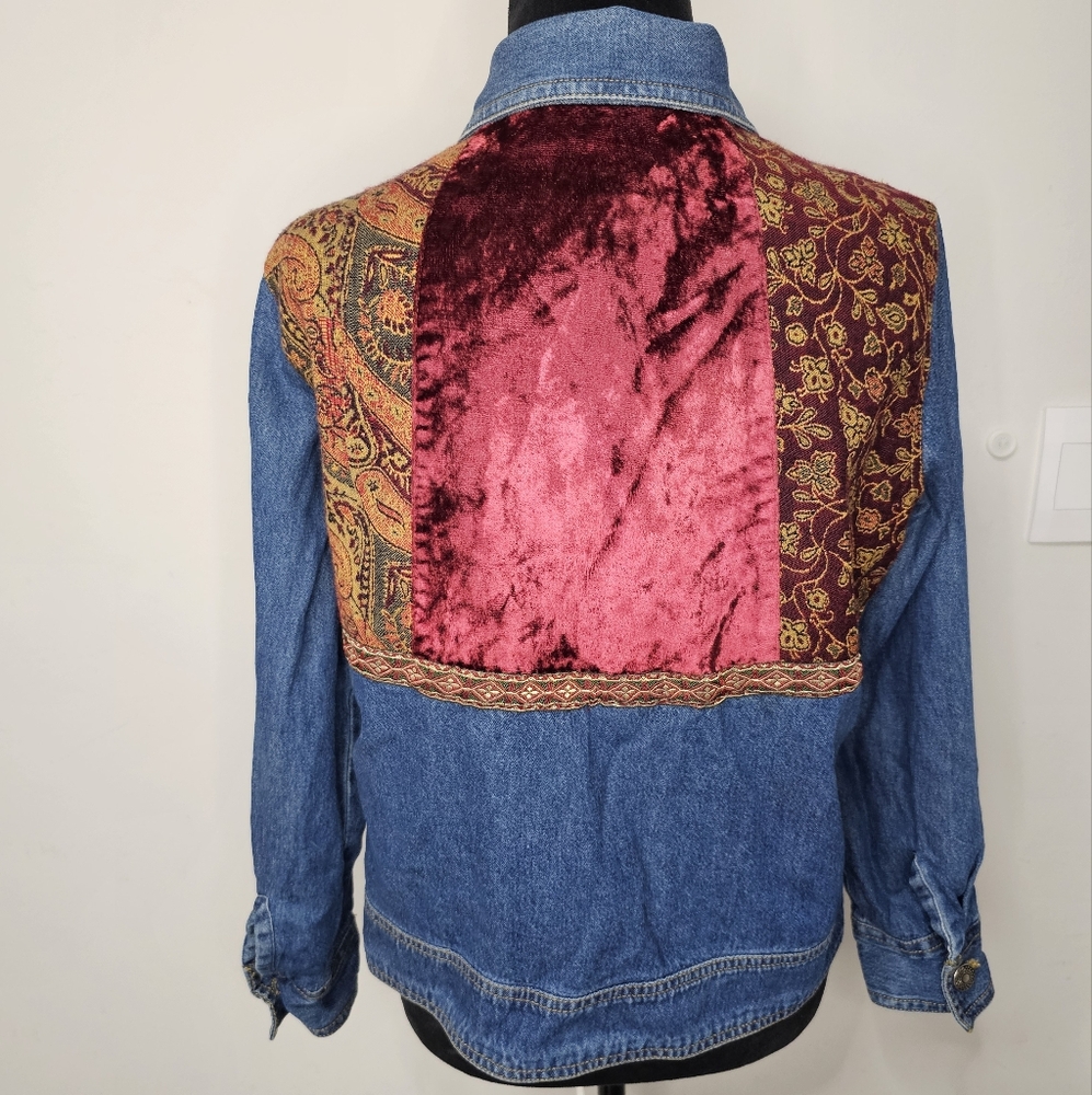 Vintage Studio Works Womens Jean Jacket Tapestry Velvet‎ Patchwork Petite S - Picture 3 of 11